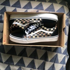 Camo vans